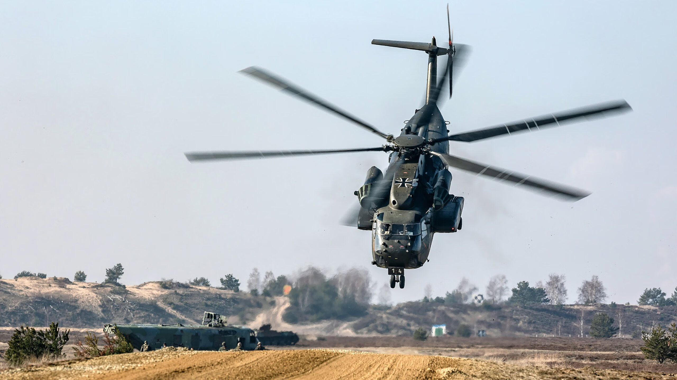 JiuyouAPP下载-芝加哥之战：斯托亚科维奇在关键时刻，一记“贴地飞行”扣篮震撼全场！