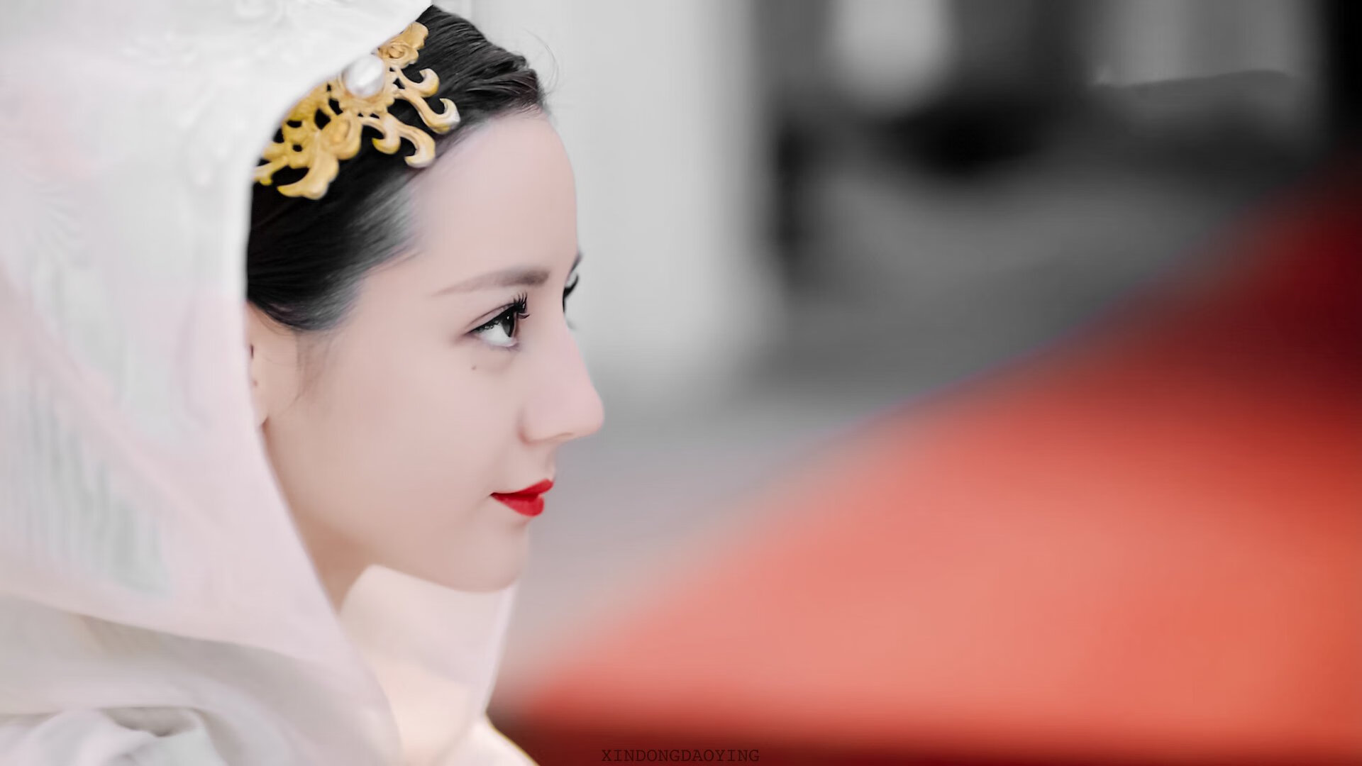 越来越多的校园足球比赛进入高校校园生活,校园足球现状