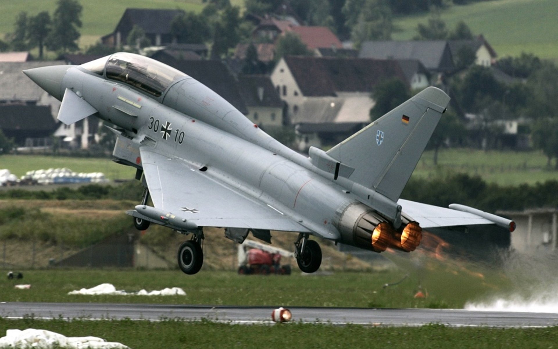 芬兰队在比赛场上斩获关键胜利,晋级成功,芬兰近期比赛战绩