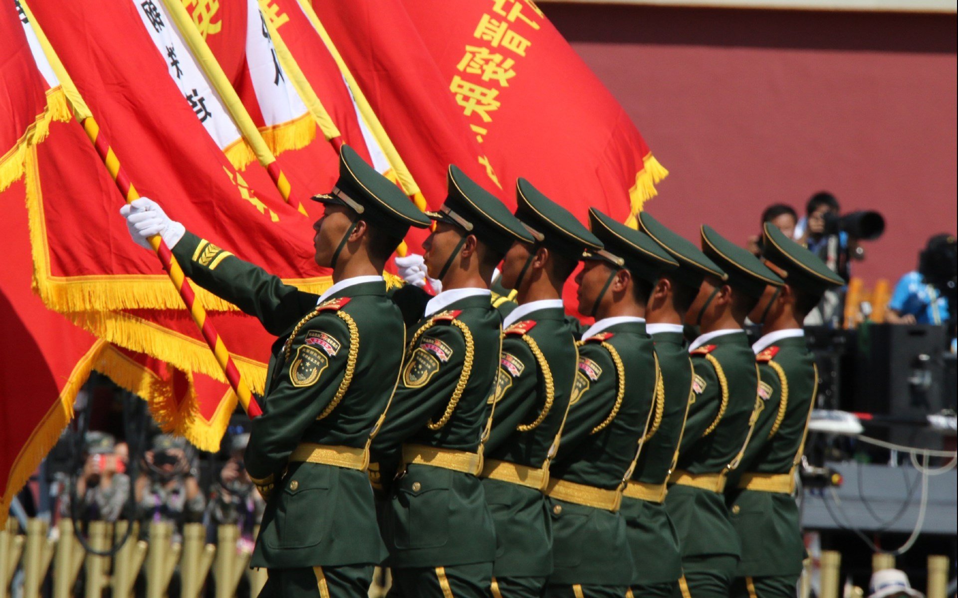 英超球迷行为识别平台在观众参与度提升方面的成果,英超对球员肖像权规定