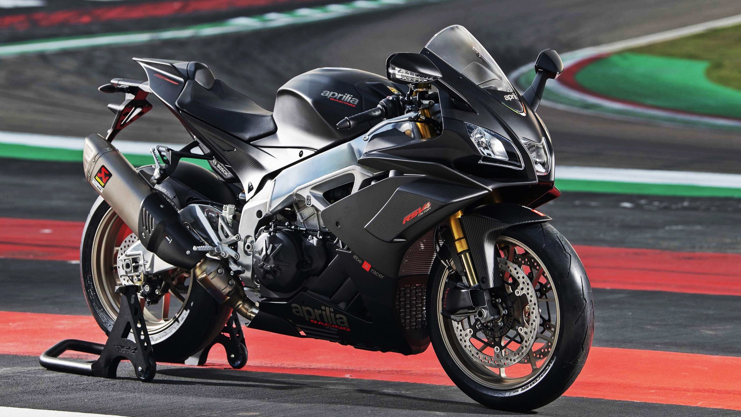 世界足坛年度最佳阵容正式揭晓,世界足坛最佳球员