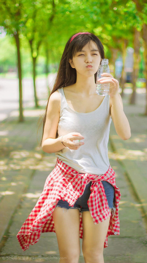 格鲁吉亚女篮在欧洲锦标赛中展现实力,布阵豪华迎战未来,格鲁吉亚赛程500